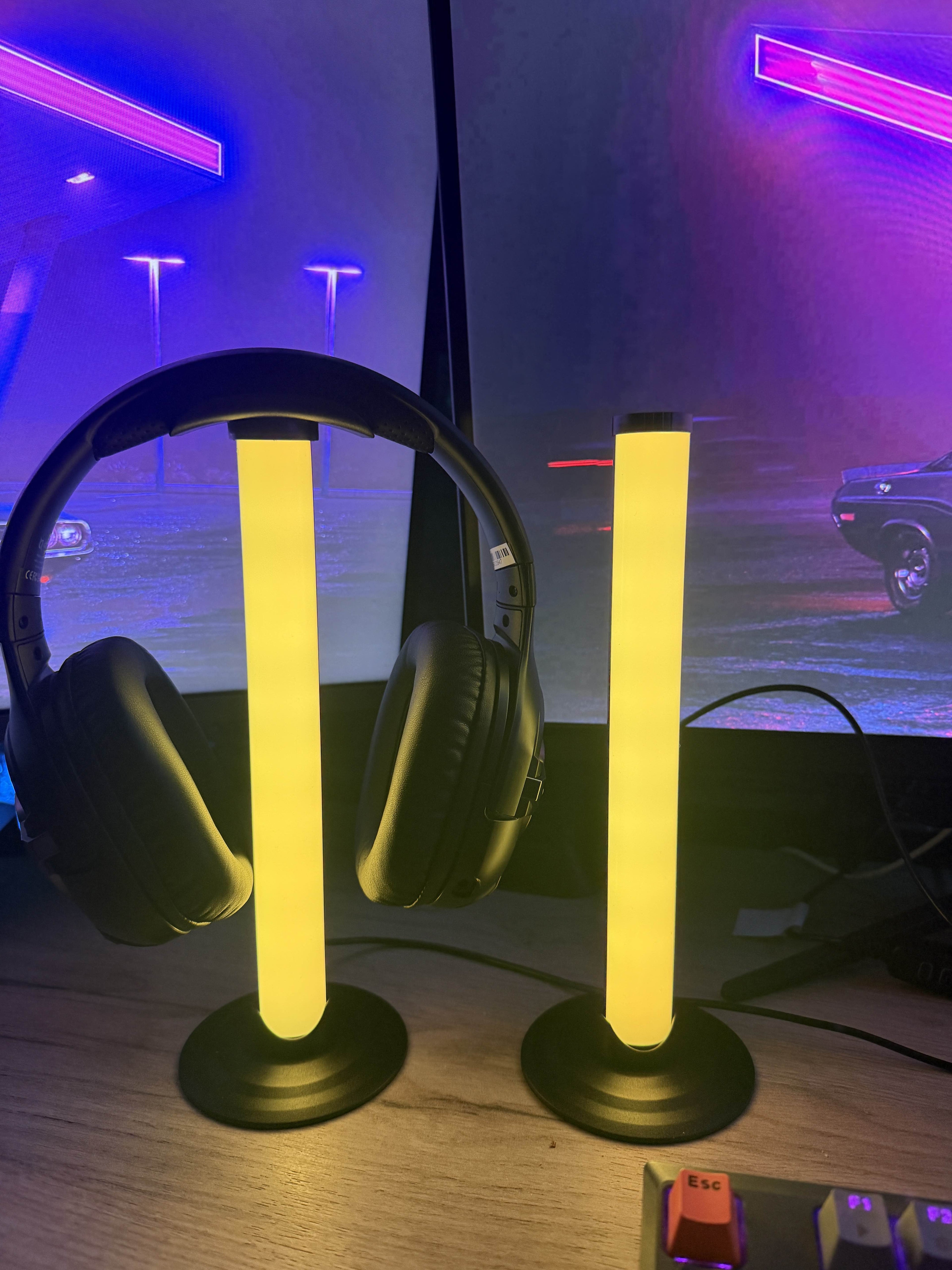 Set Lămpi LED RGB Ambientale cu Suport Căști – Iluminare Decorativă Gaming