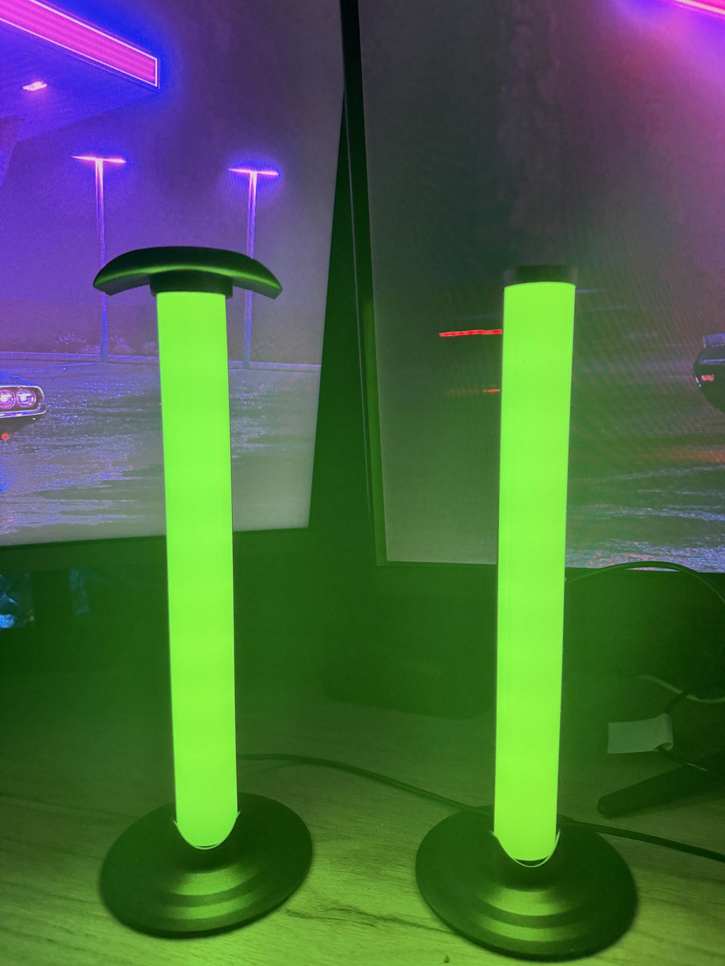 Set Lămpi LED RGB Ambientale cu Suport Căști – Iluminare Decorativă Gaming