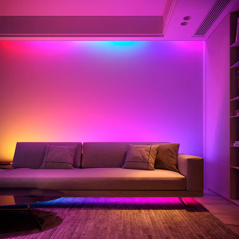 Bandă LED RGB 5 metri cu telecomandă – iluminare ambientală pentru cameră, birou, TV, gaming